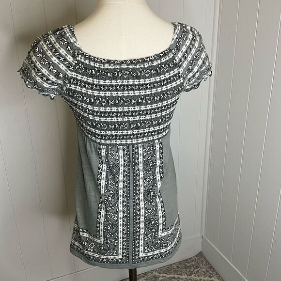 INC Gray Patterned Women's Top - Picture 7 of 13